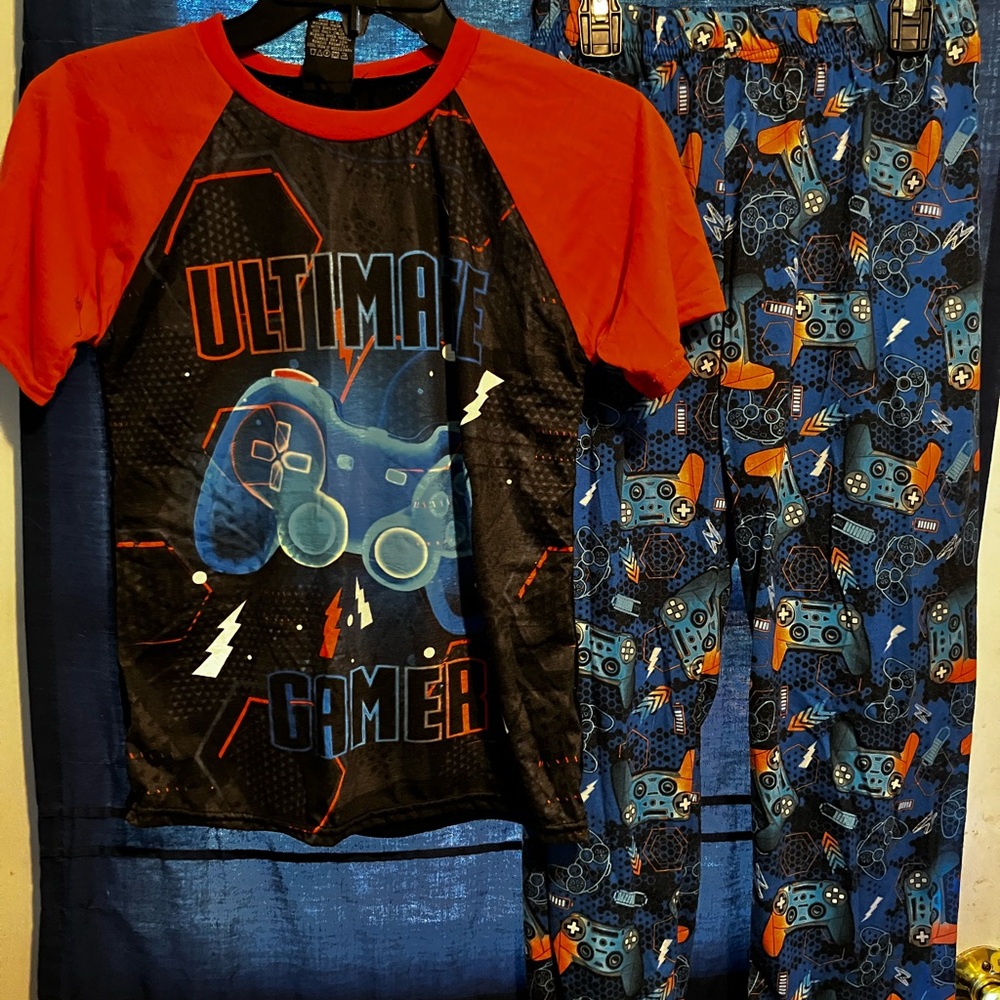Ultimate Gamer Kids Pajama Set - Red and Blue 12/14